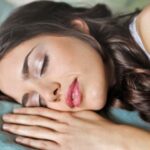Cuidado: no duermas sin quitarte el maquillaje